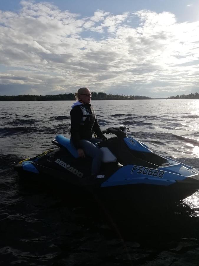 Raemaekkae Holidays Rautalampi Exteriör bild